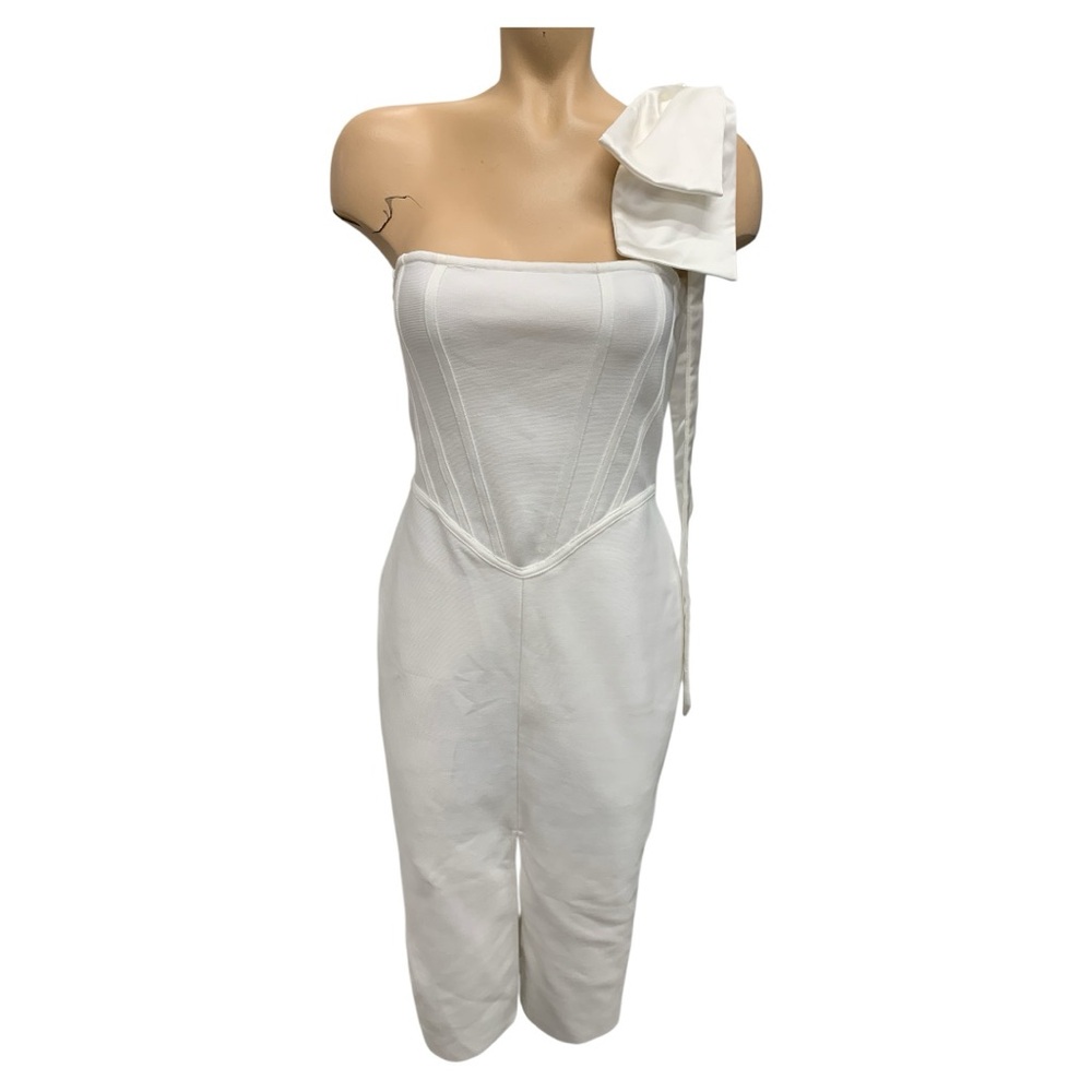 Bella Barnett size Medium